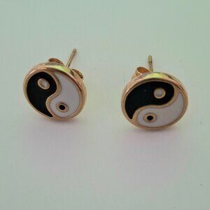 Black & White & Gold tone Yin-Yang Earring Studs